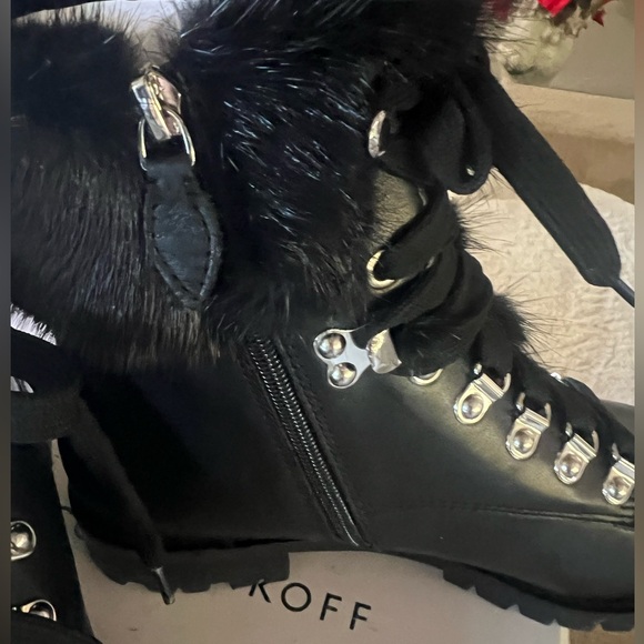 π Rebecca Minkoff Jaylin Fur Boot - Picture 9 of 17
